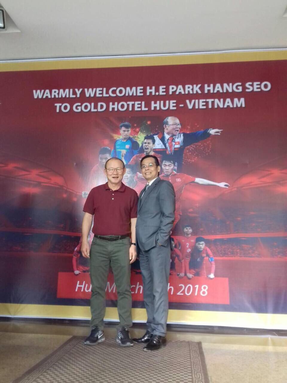 Gold Hotel Hué Eksteriør billede