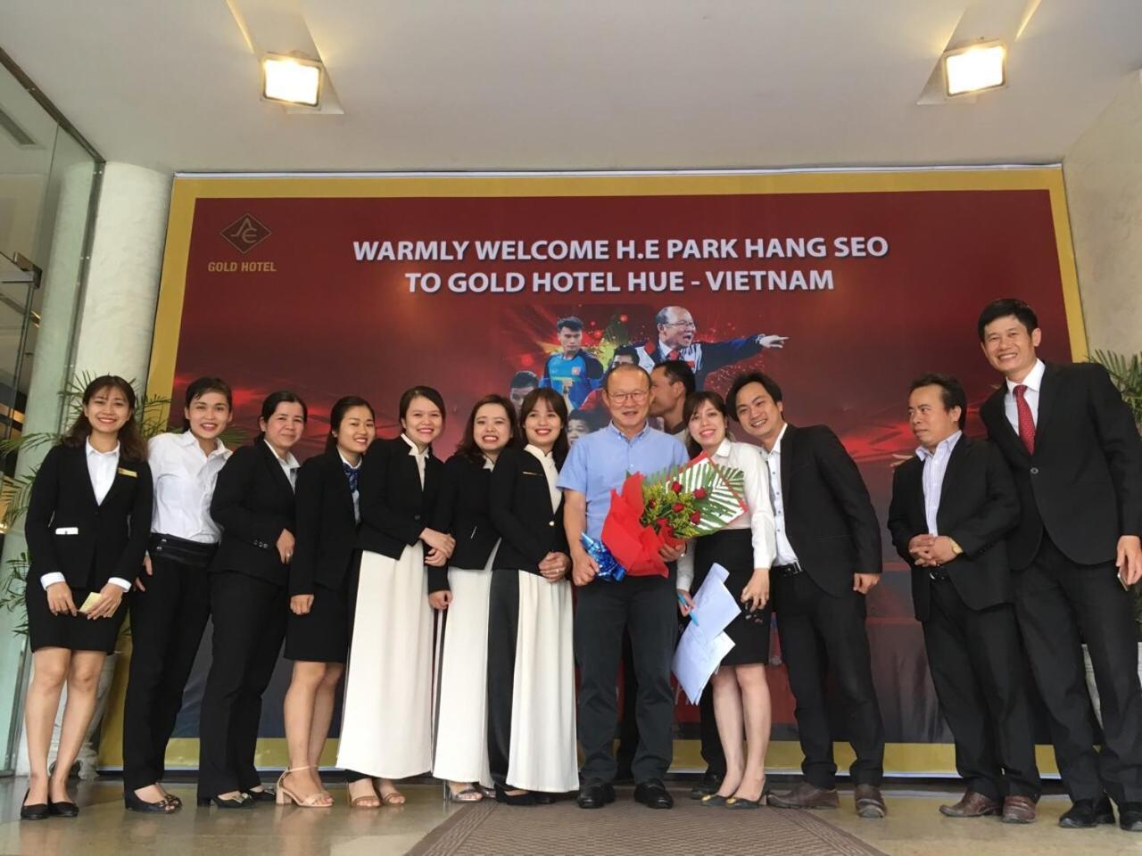 Gold Hotel Hué Eksteriør billede